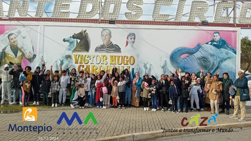Grupo da CAZA no Circo Vítor Hugo Cardinali